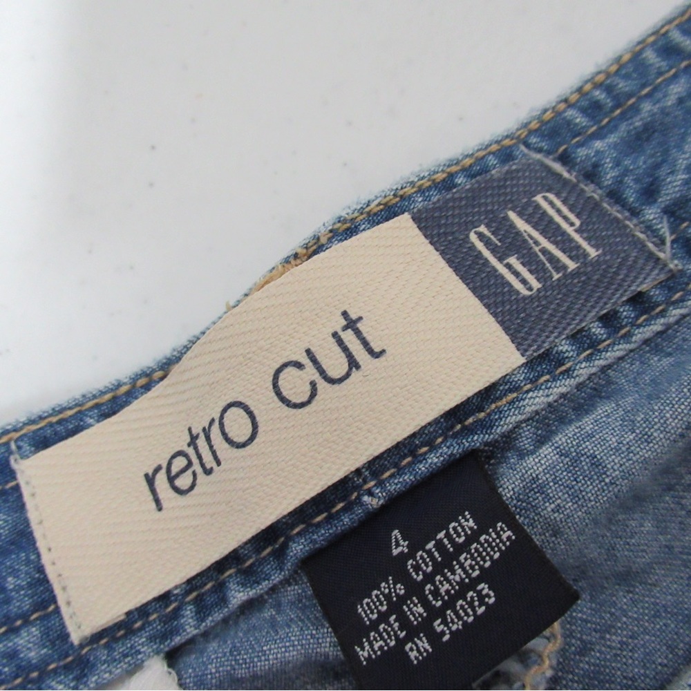 Gap Y2K Vintage Retro Cut Denim Capri Jeans Size 4 - Picture 9 of 17